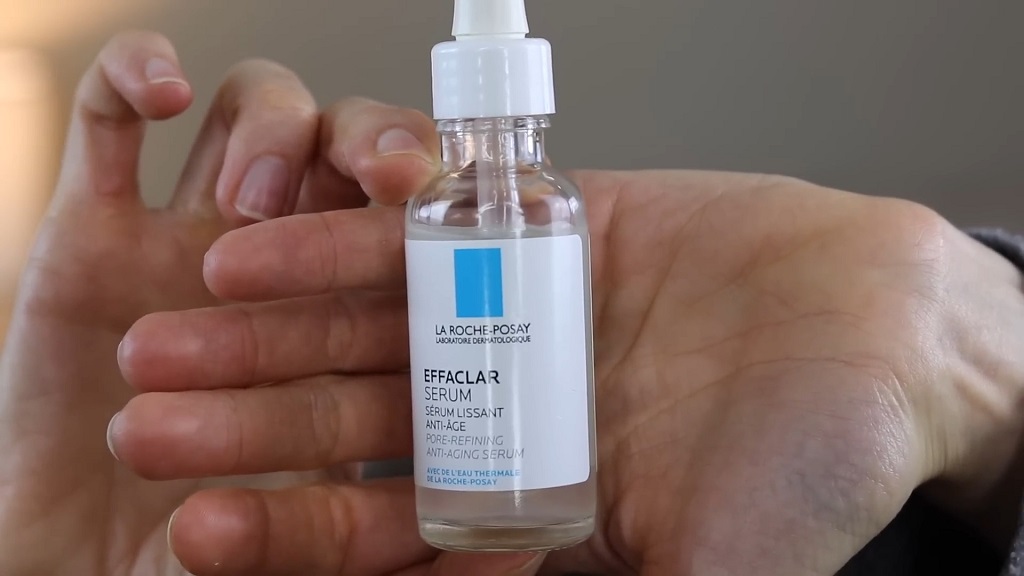 La Roche-Posay product containing fatty alcohol